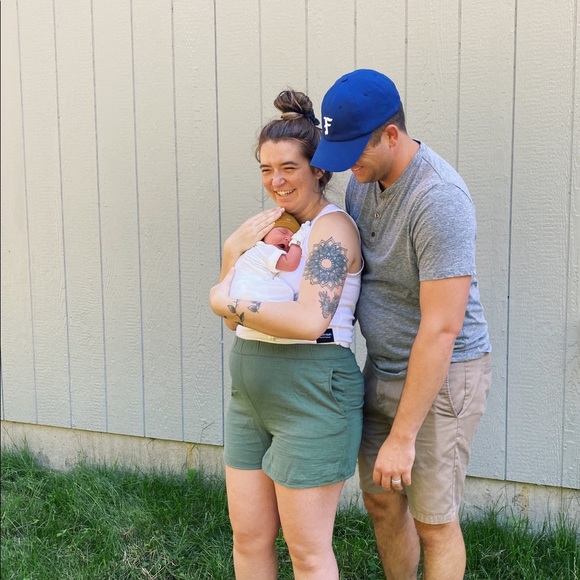 Meet Me! 🌻 - Picture 5 of 6